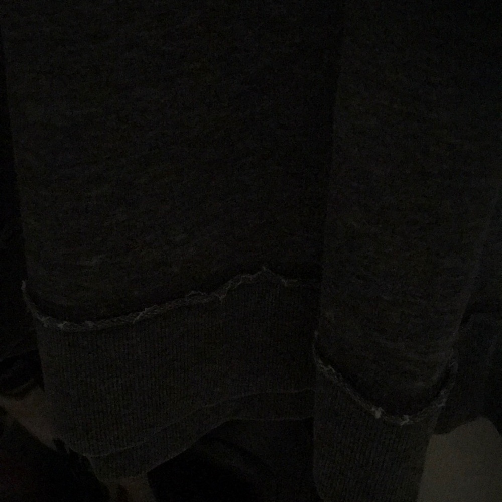 Sweatshirt - Picture 4 of 6